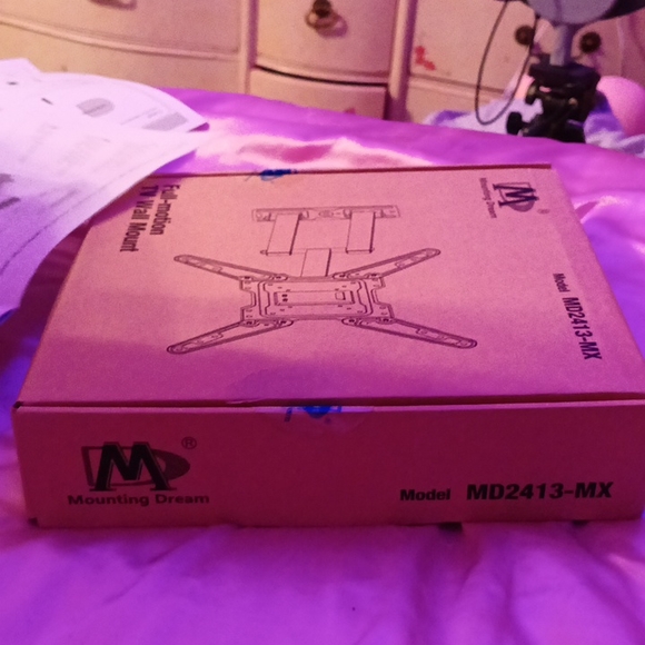 TV mount - Picture 2 of 3